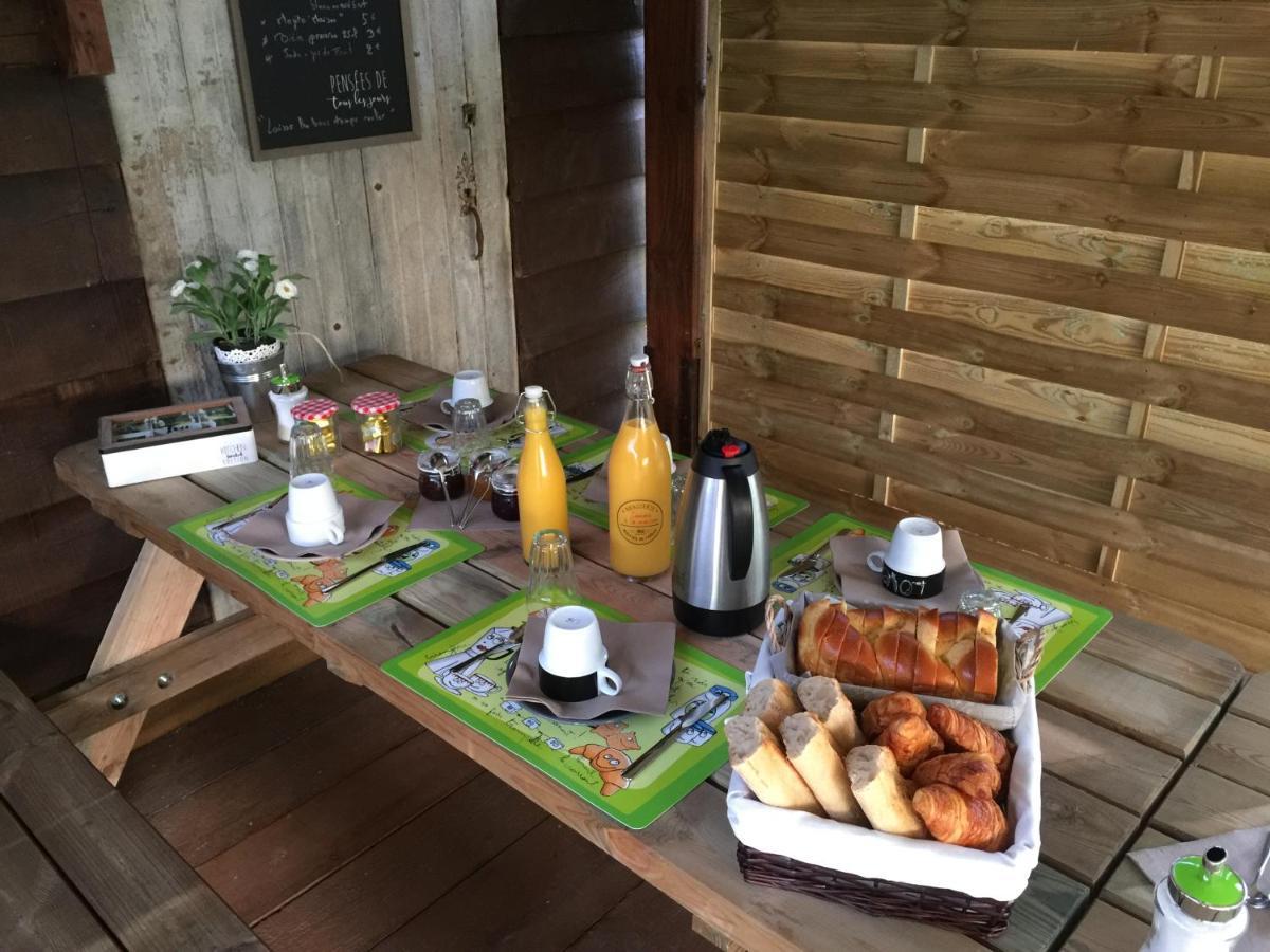 Rougeou Roulottes Du Chalet Des Pins מראה חיצוני תמונה