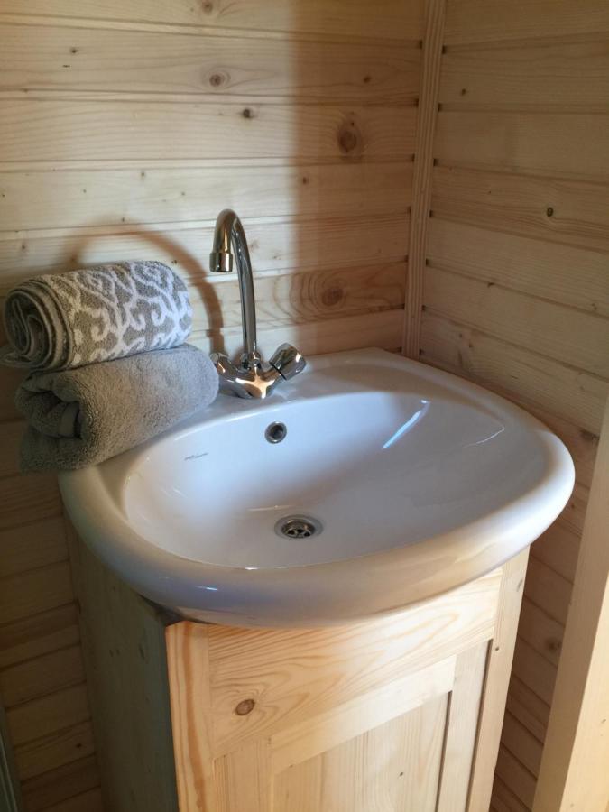 Rougeou Roulottes Du Chalet Des Pins מראה חיצוני תמונה